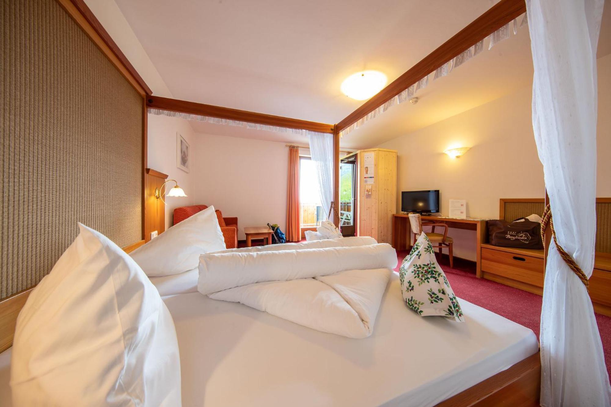 Hotel Bergfrieden Мартело Стая снимка